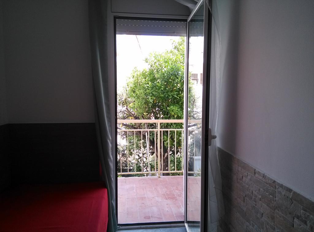 Apartamentos Bcntourism Pineda de Mar Exterior photo